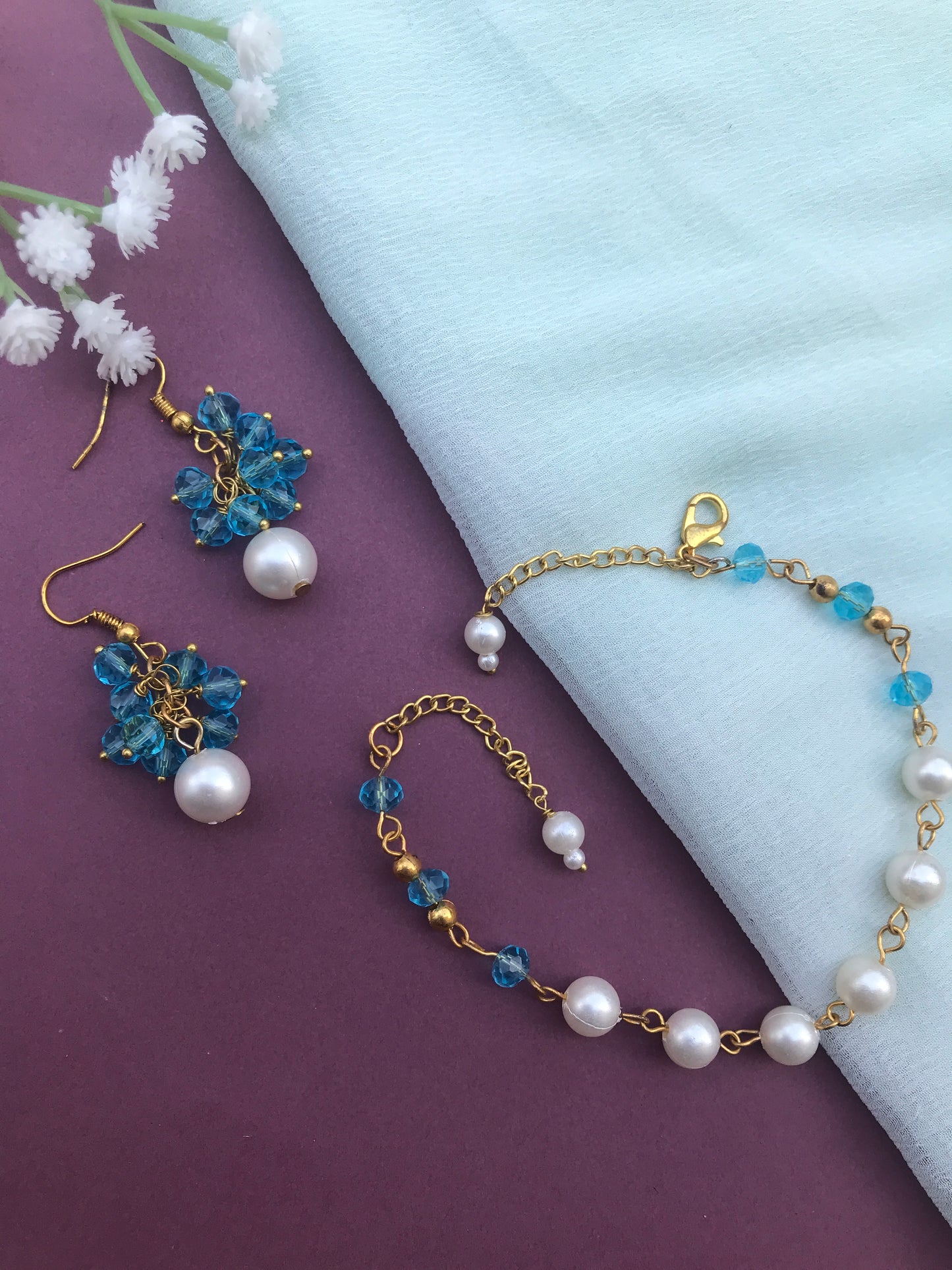Pearl & Crystal Bracelet and Earrings Set