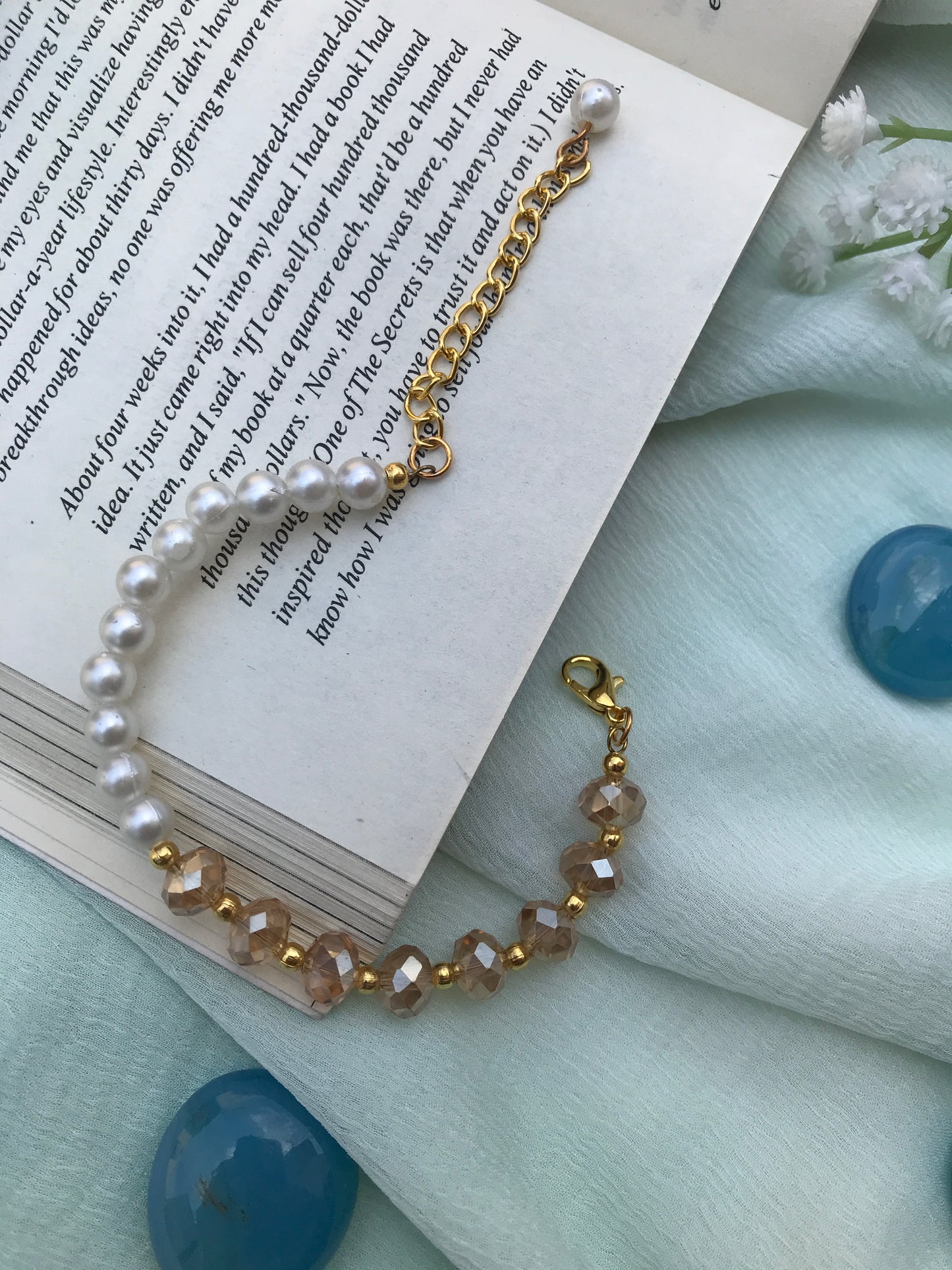 Golden Glow Pearl & Crystal Bracelet