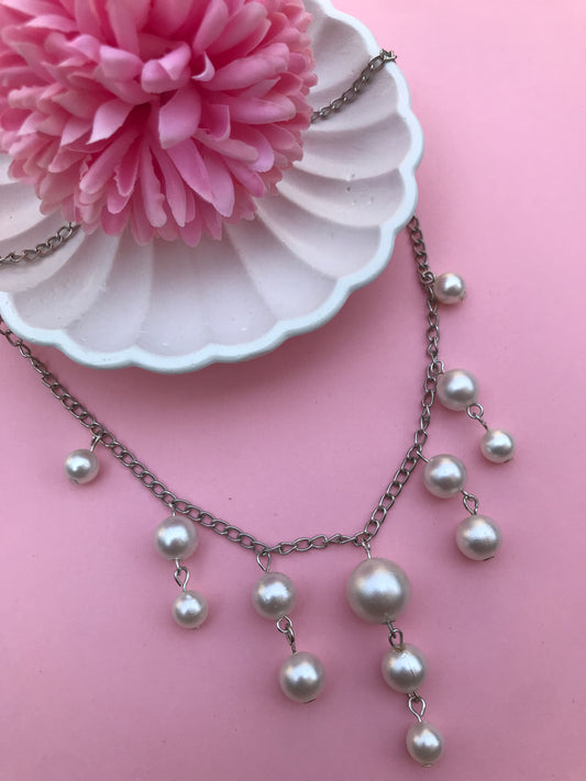 Handmade Pearl Dangle Necklace