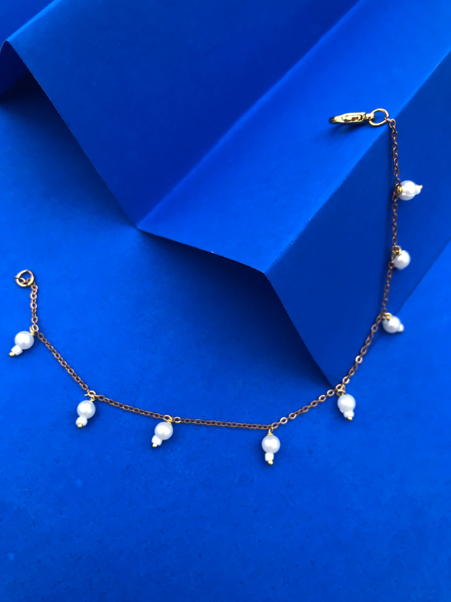 Mini White Pearl Bracelet for Women | Dainty Pearl Chain Bracelet