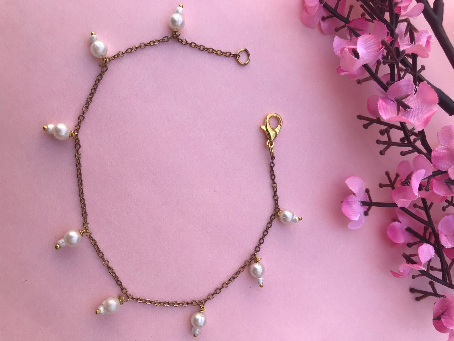 Mini White Pearl Bracelet for Women | Dainty Pearl Chain Bracelet